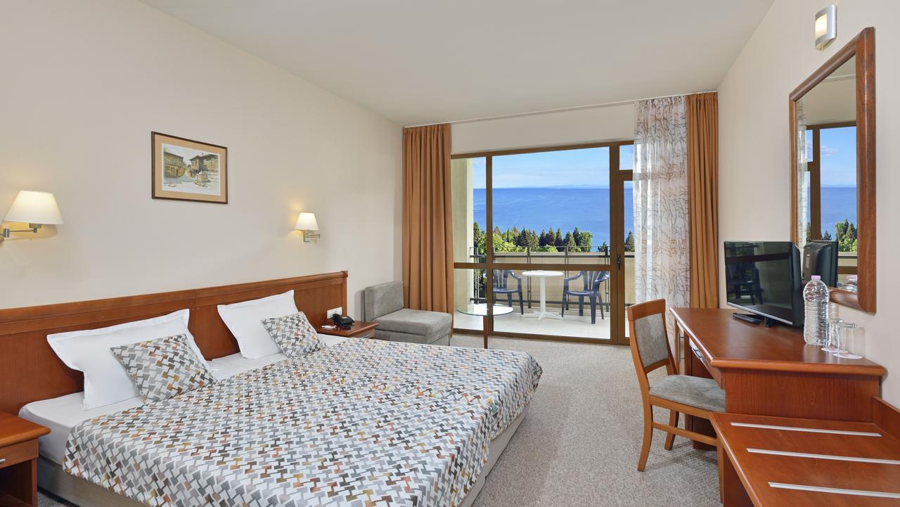 Sol Nessebar Mare All Inclusive Exterior photo