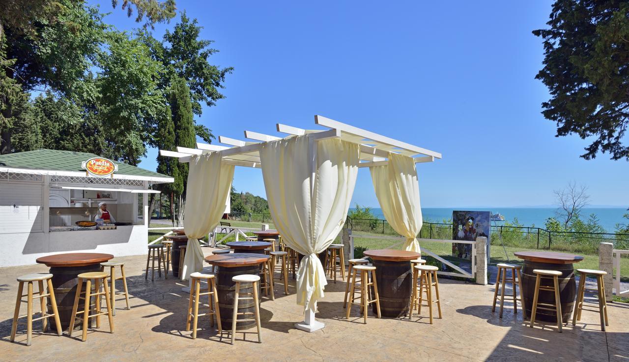 Sol Nessebar Mare All Inclusive Exterior photo